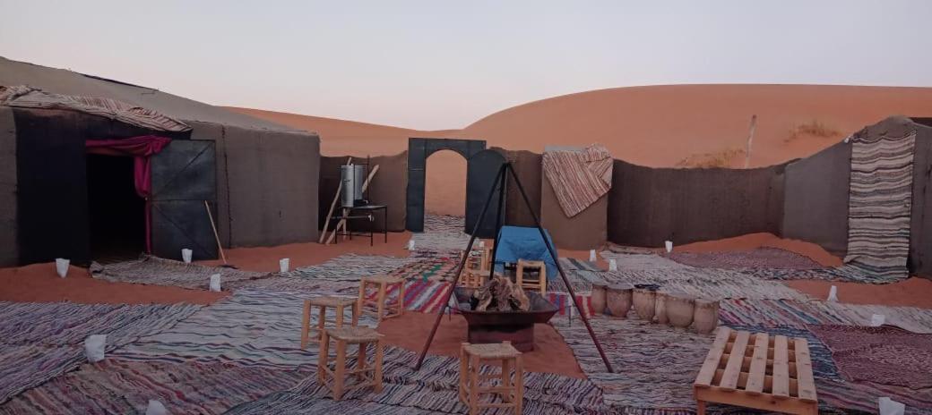 Merzouga Camp And Hostel Exterior photo